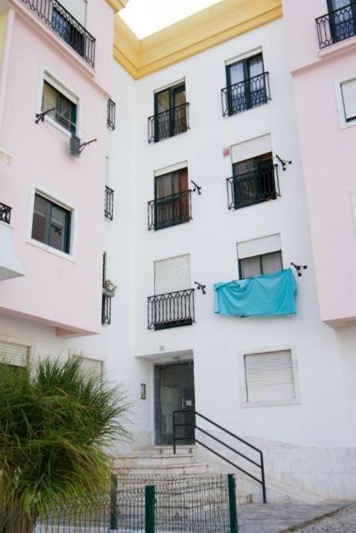 Sonia&Irene Apartments Setubal Bagian luar foto